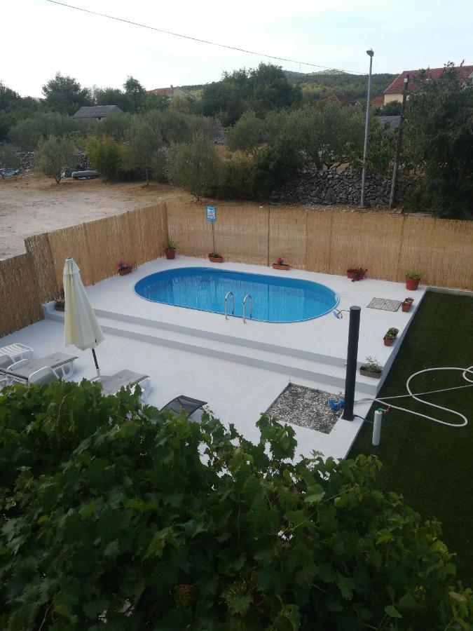 Apartmani Bruna Bilice Vrulje  Екстериор снимка
